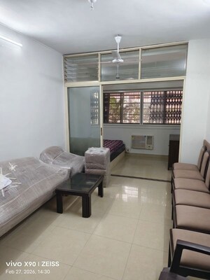 1 BHK Apartment For Rent in Versova