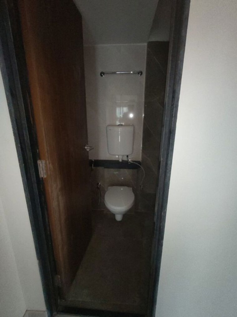 undefined, bhatta-chawl 2 Bedroom 500 Sq.Ft. Apartment In Worli Mumbai 10074091