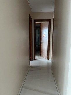 1 BHK Apartment For Sale in Old Mhada Complex