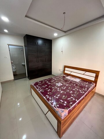 Bedroom in 2 BHK Apartment at Tilak Nagar – for Rent