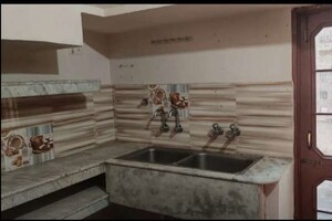 Bathroom in 3 BHK Builder Floor at Sector 35 – for Rent