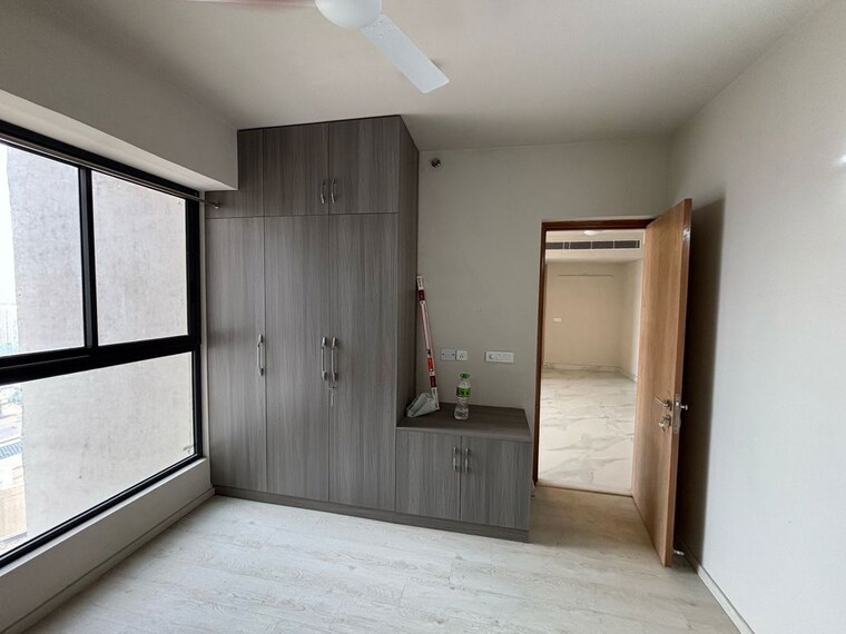 Room, m3m-sky-city 3 Bedroom 1828 Sq.Ft. Apartment In Sector 65 Gurgaon 10074168