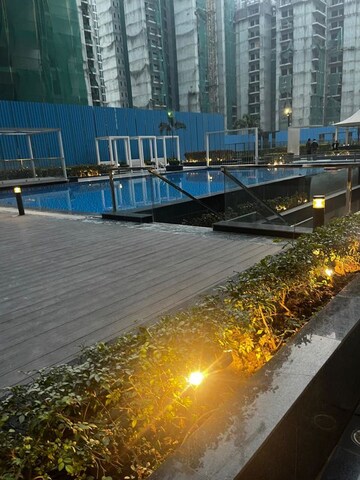 Swimming Pool in 2 BHK Apartment at Panchsheel Greens II, Sector 16 Greater Noida – for Rent