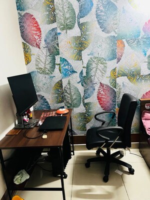 Team Area in 2 BHK Apartment at Panchsheel Greens II, Sector 16 Greater Noida – for Rent