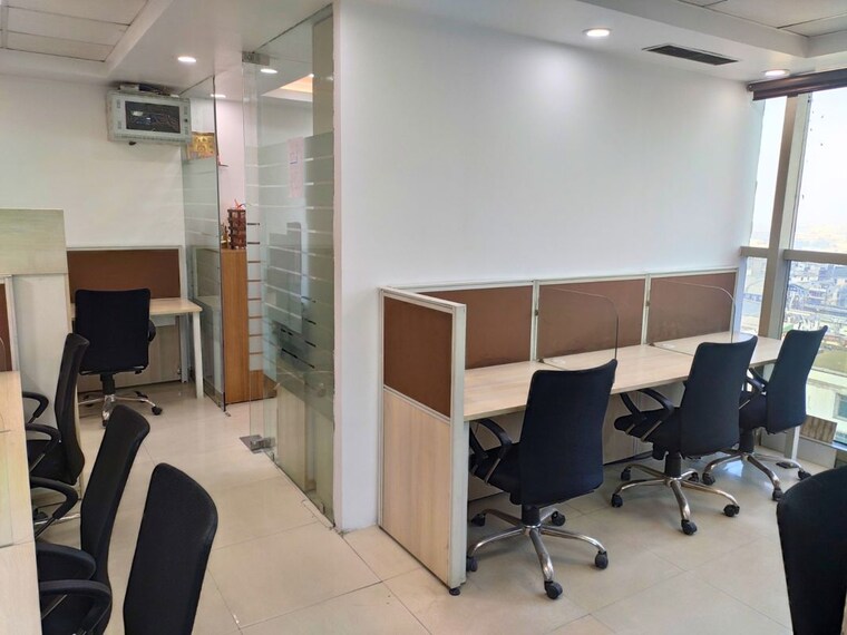 Team Area, bhutani-cyberthum Commercial Office Space 500 Sq.Ft. In Sector 140a Noida 10074248