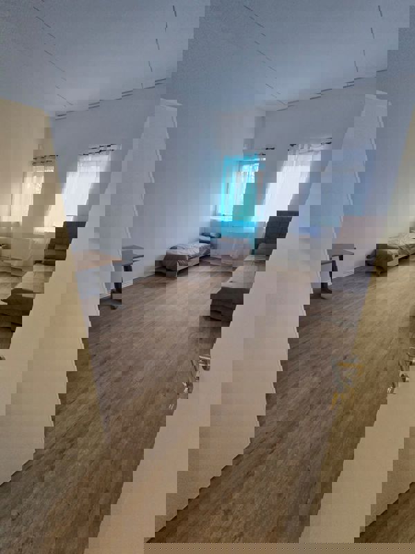 3 BHK 316 Sq.Yd. Apartment in DLF Building 10