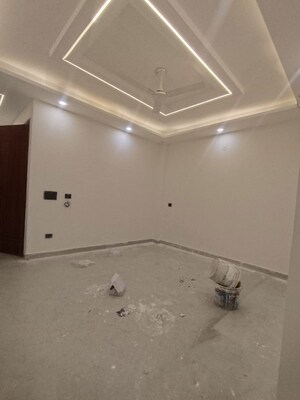 Room in 3 BHK Builder Floor at Malviya Nagar – for Sale