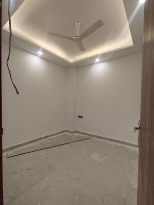 Room in 3 BHK Builder Floor at Malviya Nagar – for Sale