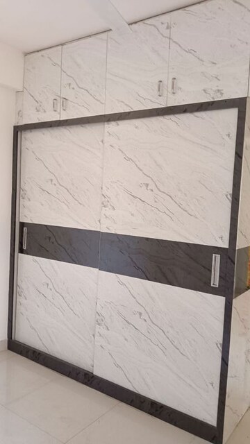 Room in 1.5 BHK Apartment at Signature Global Synera, Sector 81 – for Rent