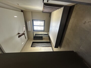 Room in 3 BHK Apartment at East Point Colony – for Sale