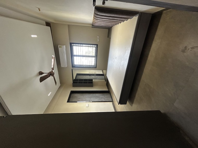 Room, east point colony 3 Bedroom 1910 Sq.Ft. Apartment In East Point Colony Vizag 10074150