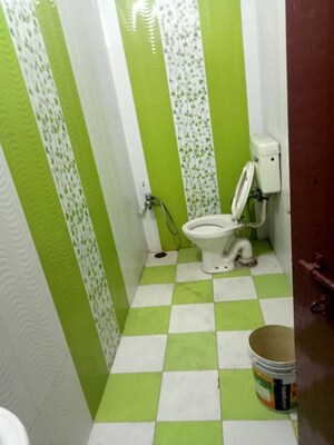 Balcony in 1 BHK Independent House at Aliganj – for Rent