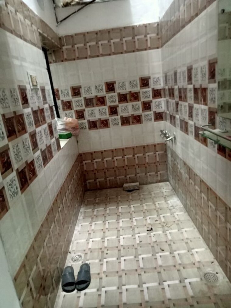 Balcony, aliganj 1 Bedroom 950 Sq.Ft. Independent House In Aliganj Lucknow 10074317