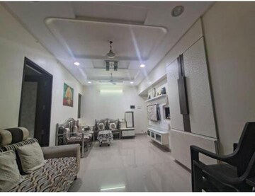 Team Area in 2 BHK Apartment at DB Orchid Suburbia, Kandivali West – for Rent