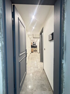 Building Lobby in 2 BHK Builder Floor at Palm Residency Chhatarpur, Chattarpur – for Sale