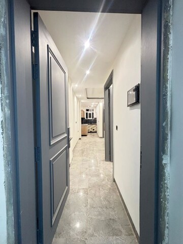 Building Lobby in 2 BHK Builder Floor at Palm Residency Chhatarpur, Chattarpur – for Sale