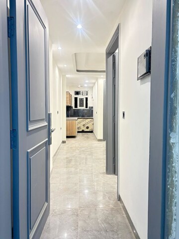 Building Lobby in 2 BHK Builder Floor at Palm Residency Chhatarpur, Chattarpur – for Sale