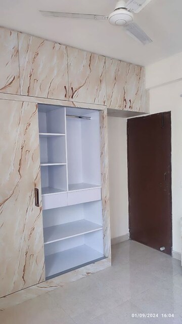 Room in 2 BHK Apartment at Signature Global Synera, Sector 81 – for Rent