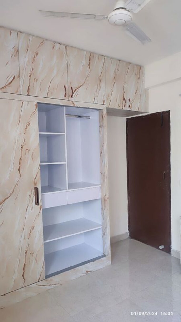 Room, signature-global-synera 2 Bedroom 735 Sq.Ft. Apartment In Sector 81 Gurgaon 10074339