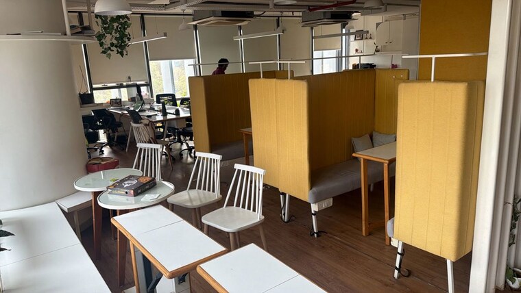 Team Area, ambli Commercial Office Space 1760 Sq.Ft. In Ambli Ahmedabad 10074316