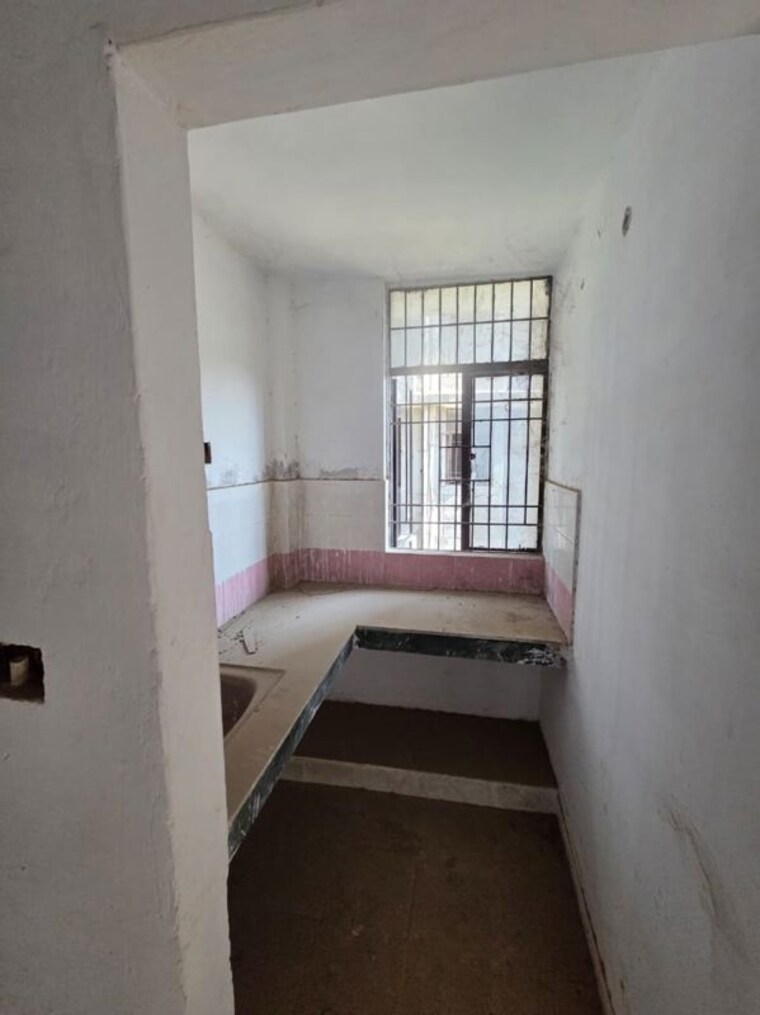 Balcony, mu greater noida 1 Bedroom 30 Sq.Mt. Builder Floor In Mu Greater Noida Greater Noida 10074267