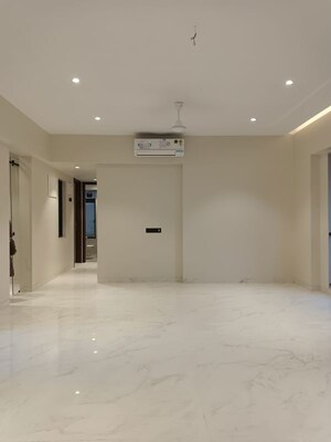 3 BHK Apartment For Rent in Sunrise CHS Khar, Khar West