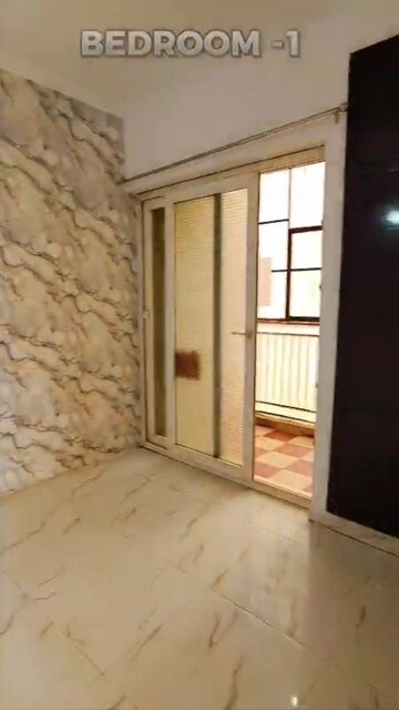 Room in 3 BHK Apartment at Casa Woodstock, Sector 16c Greater Noida – for Sale