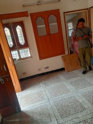 Bedroom in 1 BHK Villa at Aliganj – for Rent