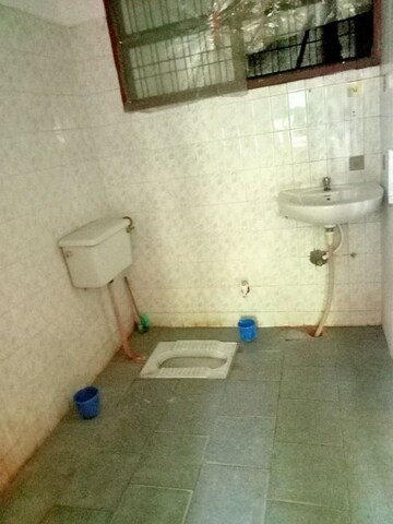 Bathroom in 1 BHK Villa at Aliganj – for Rent