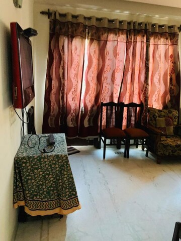 Living Room in 3 BHK Builder Floor at Kailash Colony – for Rent