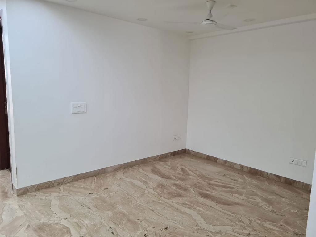 4 BHK Apartment For Rent in DLF Phase II