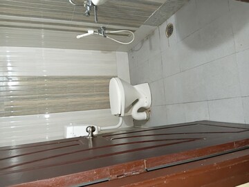 Bathroom in 2.5 BHK Apartment at Manikonda – for Rent