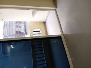 Furnished Amenities in 2.5 BHK Apartment at Manikonda – for Rent