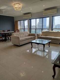 3 BHK + Pooja Room Apartment For Rent in Venus Apartments Cuffe Parade