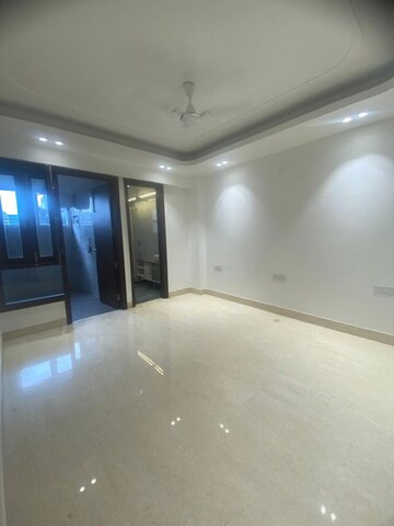 Room in 3 BHK Builder Floor at Malviya Nagar – for Sale