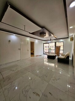 3 BHK + Pooja Room,Servant Room,Study Room,Extra Room Builder Floor For Rent in Green Fields Colony