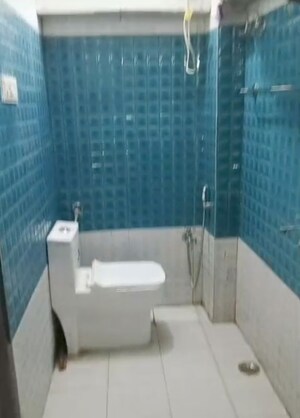 Bathroom in 1 BHK Villa at Aliganj – for Rent