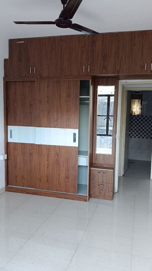 Room in 2 BHK Apartment at Signature Global Synera, Sector 81 – for Rent