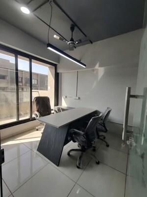  Office Space For Rent in Gota