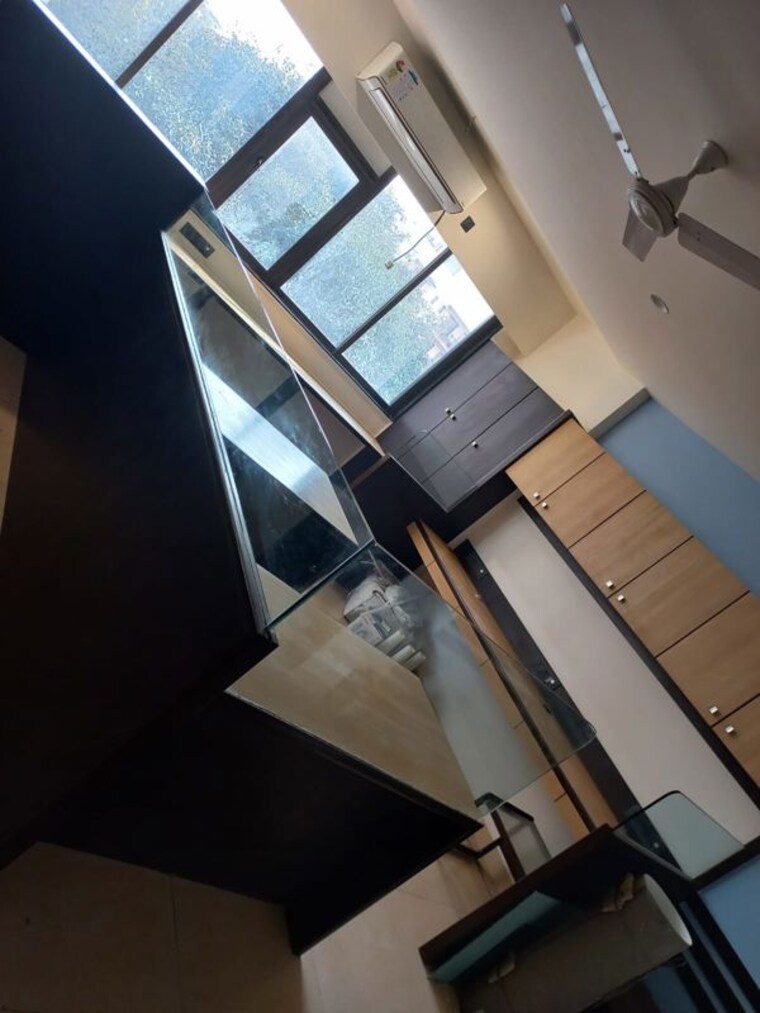 undefined, marine lines Commercial Office Space 1500 Sq.Ft. In Marine Lines Mumbai 10074500