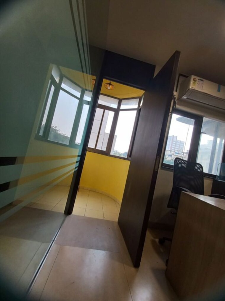 undefined, marine lines Commercial Office Space 1500 Sq.Ft. In Marine Lines Mumbai 10074500