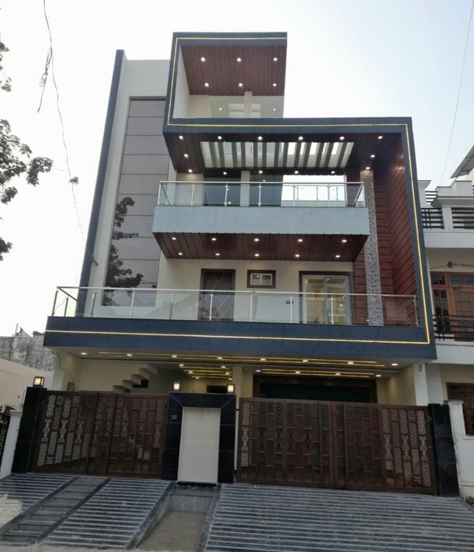 2 BHK + Pooja Room 1250 Sq.Yd. Builder Floor in DLF Vibhuti Khand