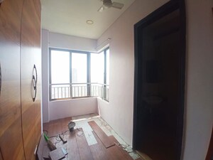 Bedroom in 4 BHK Apartment at Lodha Luxuria, Majiwada – for Rent