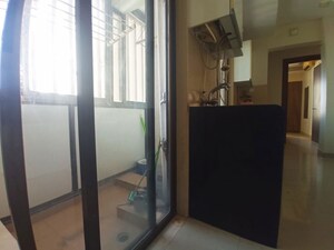 Bathroom in 4 BHK Apartment at Lodha Luxuria, Majiwada – for Rent