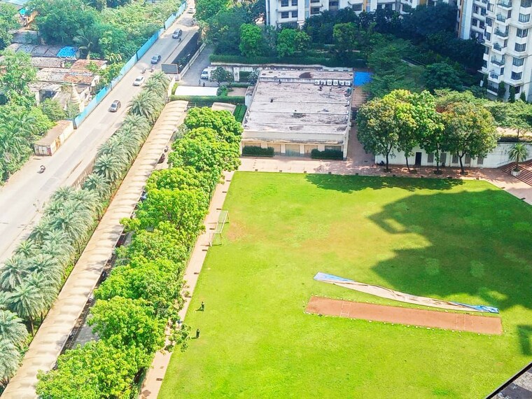 Garden, lodha-luxuria 4 Bedroom 2000 Sq.Ft. Apartment In Majiwada Thane 10074529