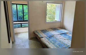 Bedroom in 2 BHK Apartment at Jumbo Darshan, Andheri East – for Rent