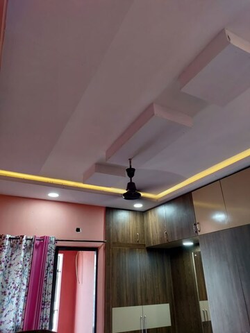 Furnished Amenities in 3 BHK Builder Floor at Kelambakkam – for Sale