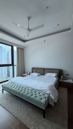 5 BHK + Pooja Room Apartment For Sale in DLF Regency Park II