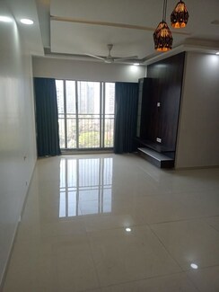 2 BHK Apartment For Rent in Kalpataru The Sunrise