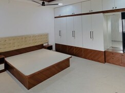 2 BHK + Pooja Room,Servant Room,Study Room Villa For Sale in Bommasandra